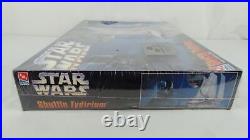 Amt/ertl Star Wars Shuttle Tydirium Commemorative Edition Model Kit 8733-10dp
