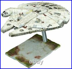 BANDAI Star Wars The last Jedi Millennium Falcon 1/144 Plastic Model