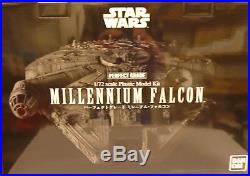 Bandai Star Wars 1/72 Millennium Falcon New Hope Perfect Grade Studio Model Kit