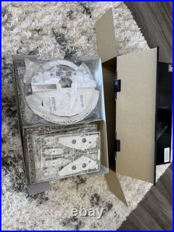 Bandai Star Wars Millennium Falcon PG 1/72 Scale Model Kit 237561