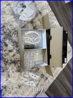 Bandai Star Wars Millennium Falcon PG 1/72 Scale Model Kit 237561