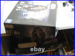 Bandai Star Wars R2-Q5 1/12 scale Plastic Model Kit Japan New