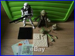 Bandai Star Wars Sandtrooper and Yoda 1/12 Model Kit