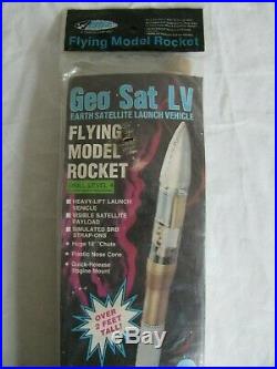 Estes Geo Sat LV Earth Satellite Launch Vehicle 28 Flying Model Rocket #1977