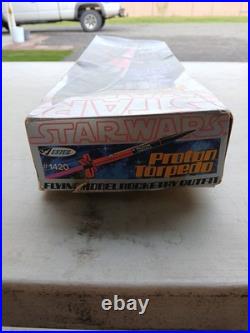 Estes Star Wars Proton Torpedo Darth Vader Flying Model Kit 1420 Vintage 1977