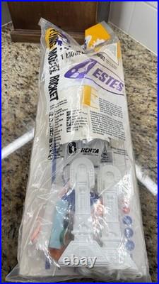 Estes Star Wars R2-d2 Fighter Rocket Unassembled Flying Model Rocket Kit
