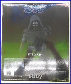 Kotobukiya ARTFX+ Kylo Ren Star Wars 1/10 Series Pre-Painted Model Kit