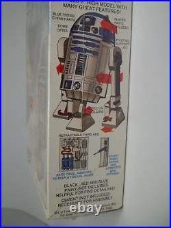 MPC 1-1912 Star Wars R2-D2 Artoo-Detoo Model Kit 1977 Wide Box Ver
