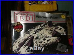 MPC ERTL Star Wars Return of the Jedi Millennium Falcon Huge model kit 8917 NEW