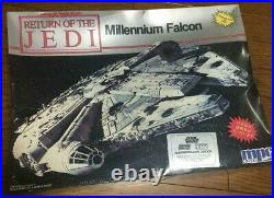 Mpc Star Wars Millennium Falcon plastic model Big size Scale Unopened