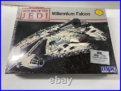 Mpc Star Wars Return Of The Jedi Millennium Falcon Model Kit