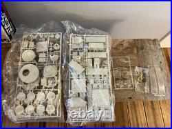 NOS Vintage 1979 Star Wars Unassembled Millennium Falcon Model Kit Illuminated