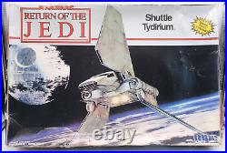 New STAR WARS RETURN OF THE JEDI Shuttle Tydirium Model Kit (MPC)