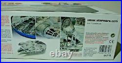 REVELL Millennium Falcon 06718 Model Kit 1/72 Star Wars THE LAST JEDI Sealed MiB