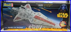 Revell plastic model kit Republic Star Destroyer 04860 Star Wars New