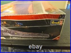STAR WARS REPUBLIC STAR DESTROYER 85-6445 Revell Model Kit 2008 RARE SEALED