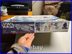 Star Wars Han's Solo's Millennium Falcon MPC No Scale Plastic Model Kit