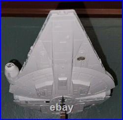 Star Wars Millennium Falcon 1/144 Bandai Model Kit (Lando) Expertly Built