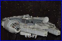Star Wars Millennium Falcon Hasbro 2008 Legacy Collection HUGE
