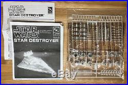 Star Wars Star Destroyer With Lighting System Model Kit by AMT/ERTL 8782
