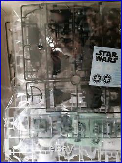 Star Wars Stormtrooper 16 Scale Model Kit Bandai