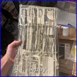 Star Wars The Empire Strikes Back Star Destroyer Model Kit MPC ERTL 1989 SEALED