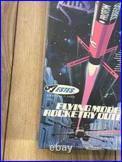 VTG 1977 Estes Star Wars Proton Torpedo Darth Vader Flying Model Kit 1420 NEW VTG 1977 Estes Star Wars Proton Torpedo Darth Vader Flying Model Kit 1420 NEW