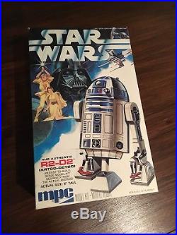 Vintage 1977 Unused Star Wars R2D2 MPC Authentic Model Kit