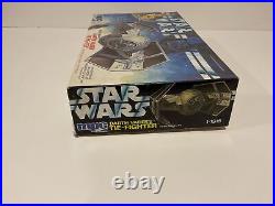 Vintage 1978 MPC Star Wars Darth Vader Tie Fighter Model Kit 1-1915