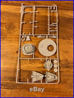 Vintage AIRFIX STAR WARS HAN SOLO'S MILLENNIUM FALCON Scale Model Kit 18101